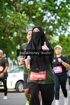 Runner Photo 4135294