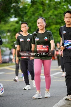 Runner Photo 4135319