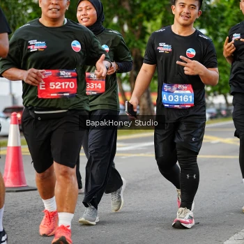 Runner Photo 4135329