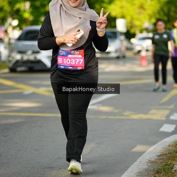 Runner Photo 4135388