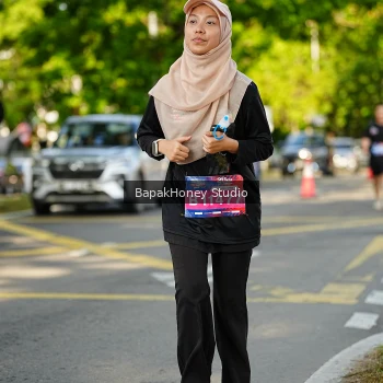 Runner Photo 4135408