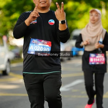 Runner Photo 4135421