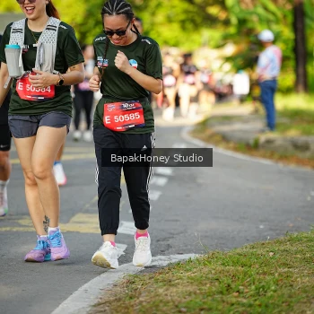 Runner Photo 4135424