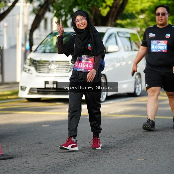 Runner Photo 4135446