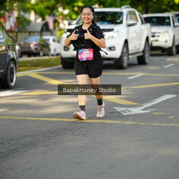 Runner Photo 4135450