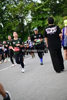 Runner Photo 4135463