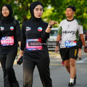 Runner Photo 4135464