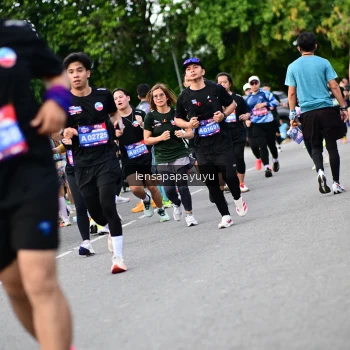 Runner Photo 4135496