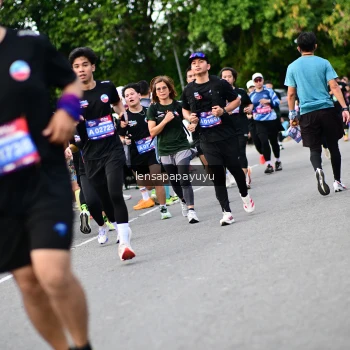 Runner Photo 4135498