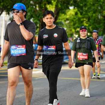 Runner Photo 4135505