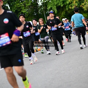 Runner Photo 4135506