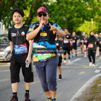 Runner Photo 4135511