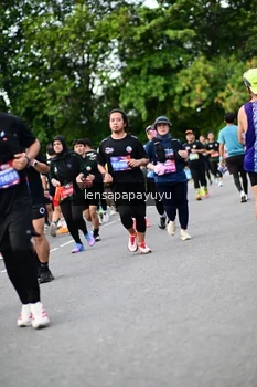 Runner Photo 4135520