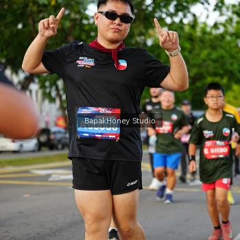 Runner Photo 4135558