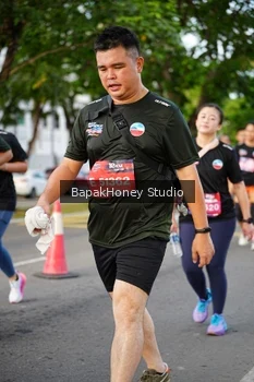 Runner Photo 4135566