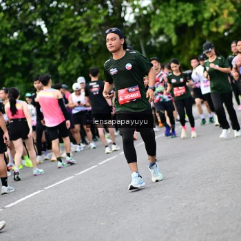 Runner Photo 4135574