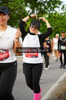 Runner Photo 4135576