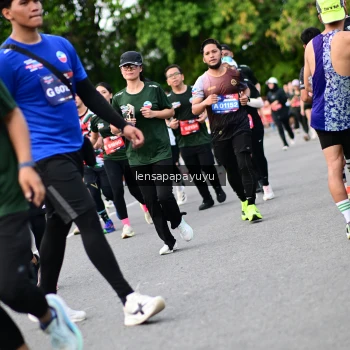 Runner Photo 4135583