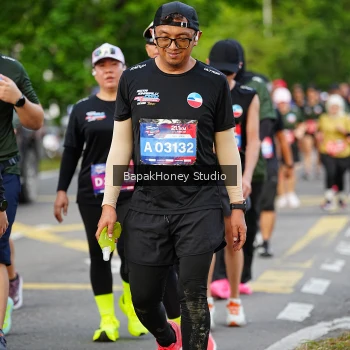 Runner Photo 4135605