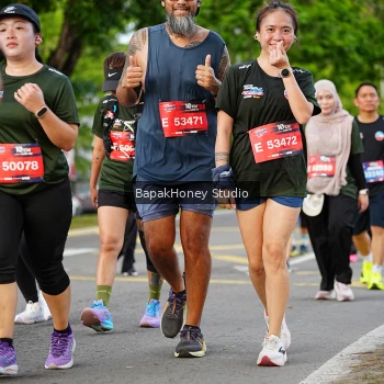 Runner Photo 4135612