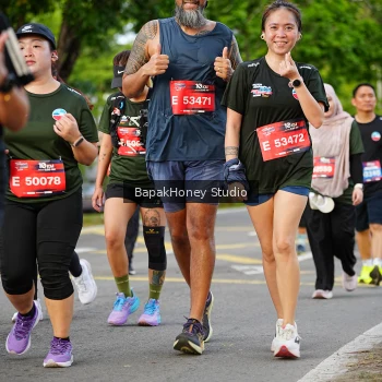 Runner Photo 4135615