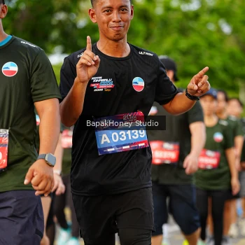 Runner Photo 4135617