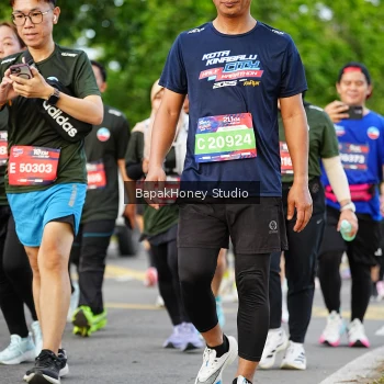 Runner Photo 4135635
