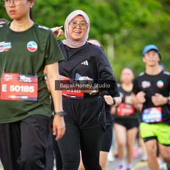 Runner Photo 4135636