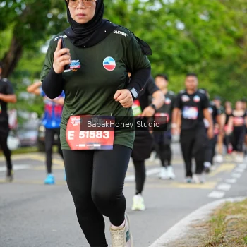 Runner Photo 4135644