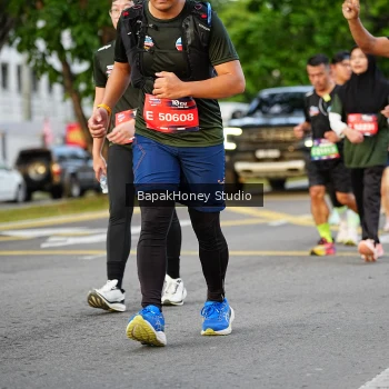 Runner Photo 4135664