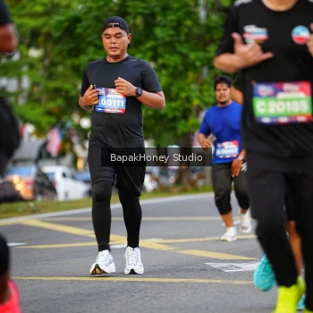 Runner Photo 4135699
