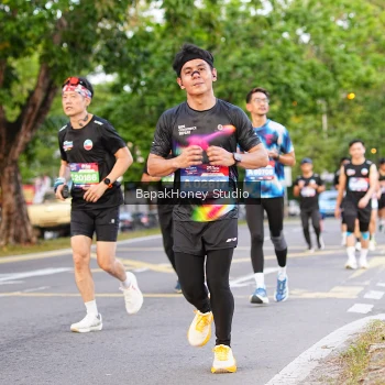 Runner Photo 4135731