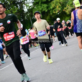Runner Photo 4135767