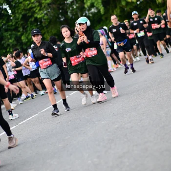 Runner Photo 4135798