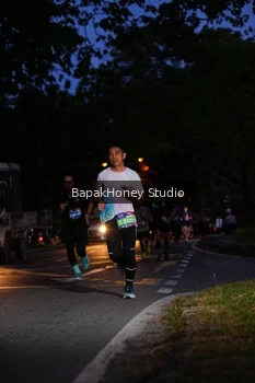 Runner Photo 4135800