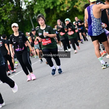 Runner Photo 4135802