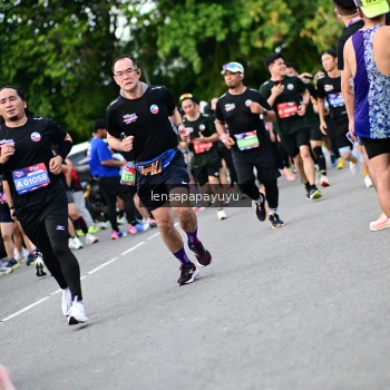Runner Photo 4135825
