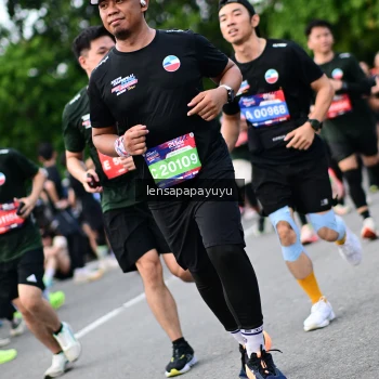 Runner Photo 4135853