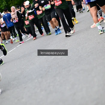 Runner Photo 4135862