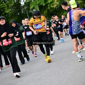 Runner Photo 4135868