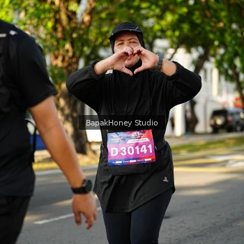 Runner Photo 4135878