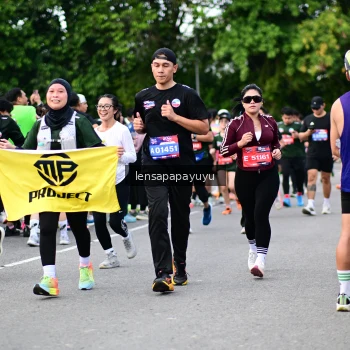 Runner Photo 4135900