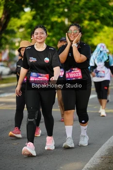 Runner Photo 4135909