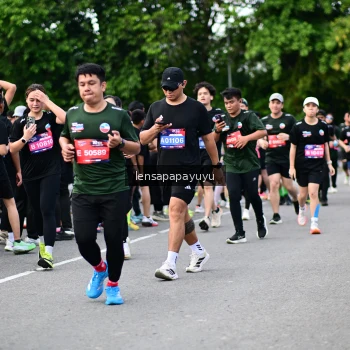 Runner Photo 4135929