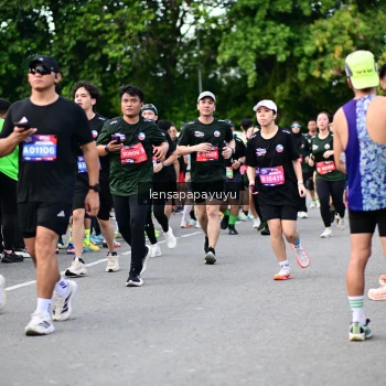 Runner Photo 4135938