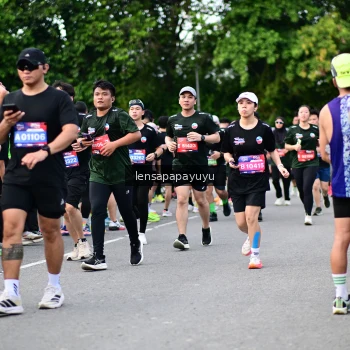 Runner Photo 4135948