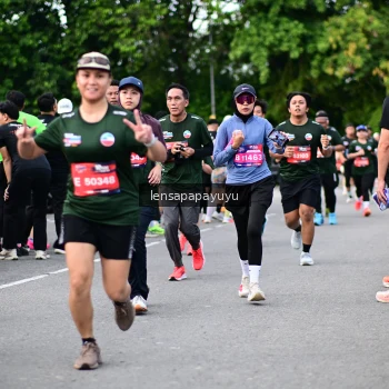 Runner Photo 4135970