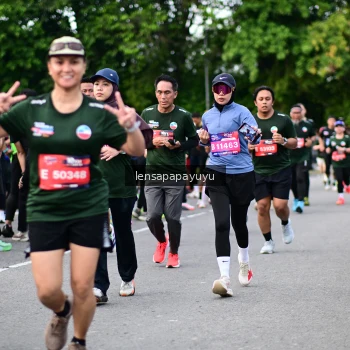 Runner Photo 4135975