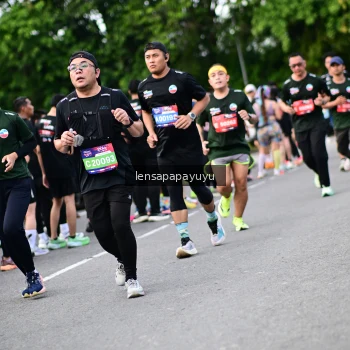 Runner Photo 4136015