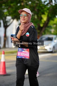 Runner Photo 4136017